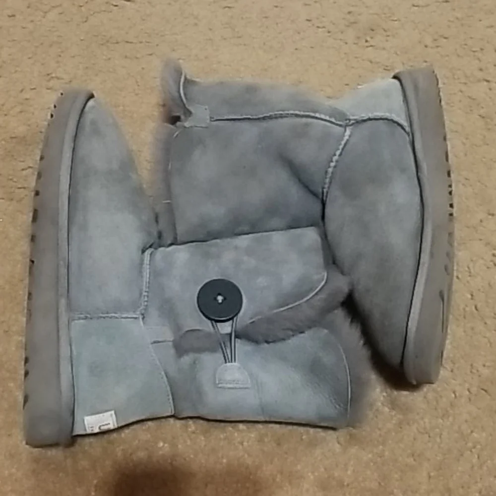 UGG W5/6‎ Bailey Button boots